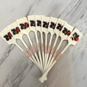 Vintage Tan-Tar-A White Swizzle Stick Drink Stir